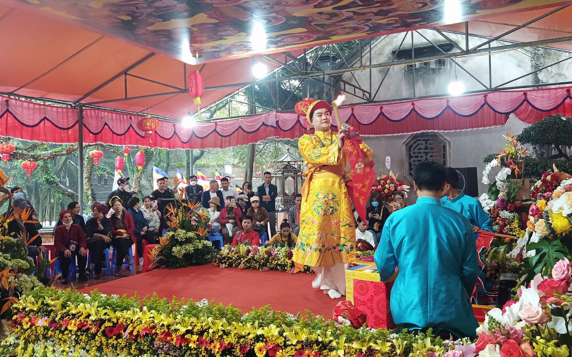 Liên hoan thực hành tín ngưỡng thờ Mẫu tam phủ của người Việt